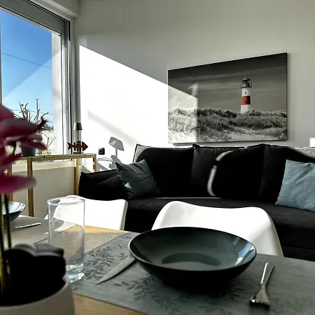 Alouette A 700m De La Parking Et Terrasse Daire